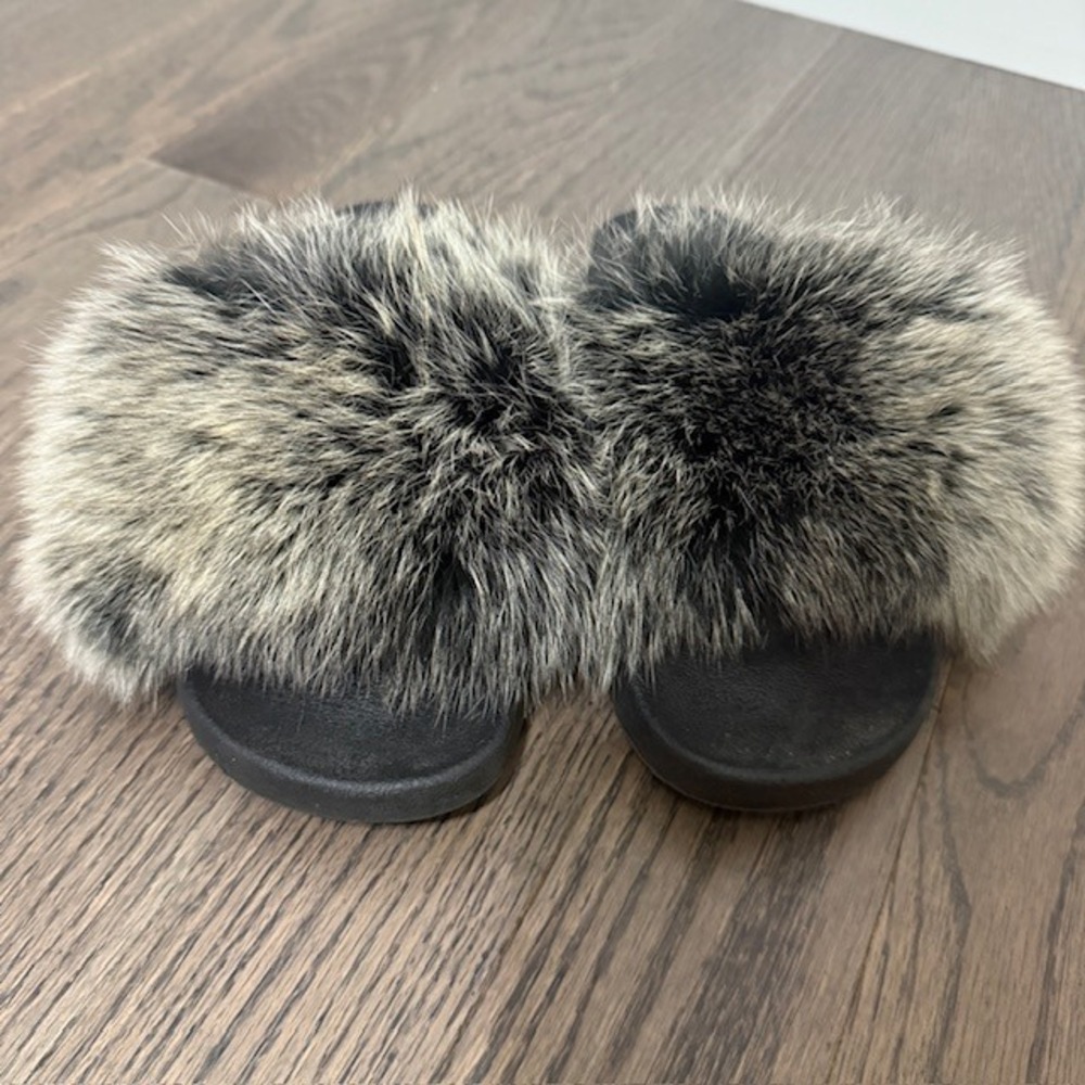 Patricia Green Women's Fox Fur Slide Sandals Black Size 10